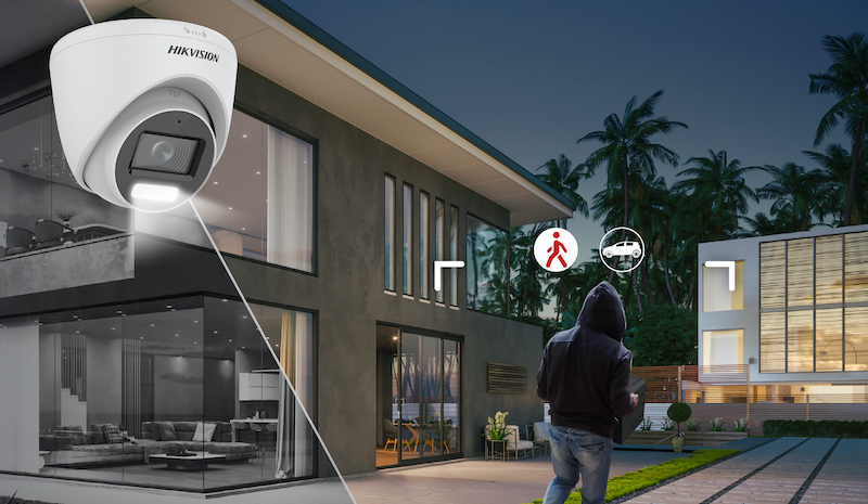 Hikvision Smart Hybrid Light Photo